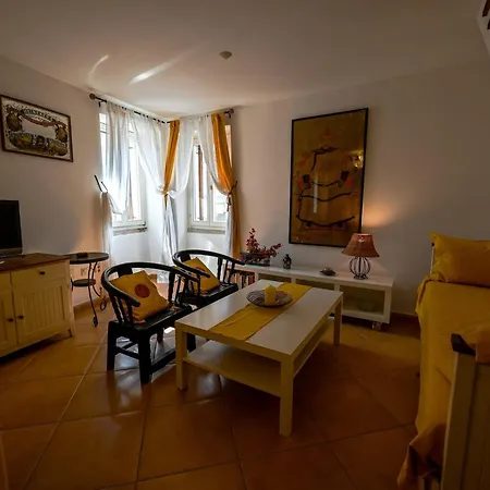 Appartamento Sleek And Trendy Downtown - One Bedroom