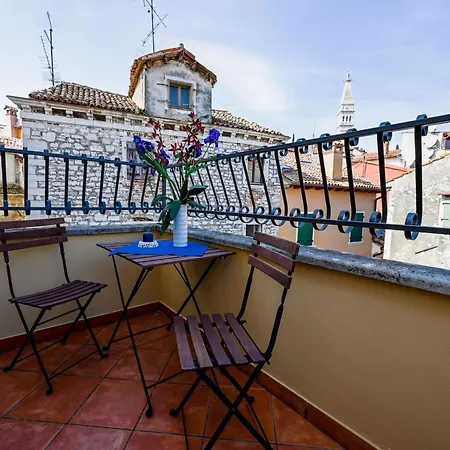 Appartamento Sleek And Trendy Downtown - One Bedroom Rovigno